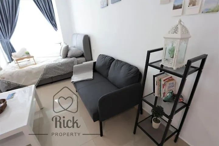 Ss15 Courtyard Subang Jaya Sunway Cozy Modern Studio Google Tv Netflix Lrt 100M #03 0*,  Malaysia
