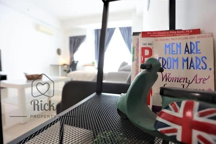 Ss15 Courtyard Subang Jaya Sunway Cozy Modern Studio Google Tv Netflix Lrt 100M #03 Apartment