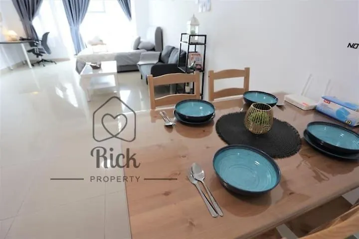 Ss15 Courtyard Subang Jaya Sunway Cozy Modern Studio Google Tv Netflix Lrt 100M #03