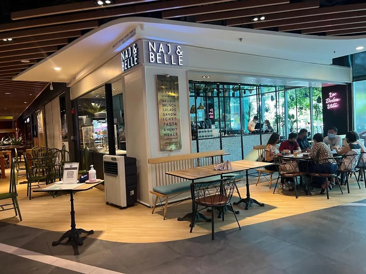 Ss15 Courtyard Subang Jaya Sunway Cozy Modern Studio Google Tv Netflix Lrt 100M #03